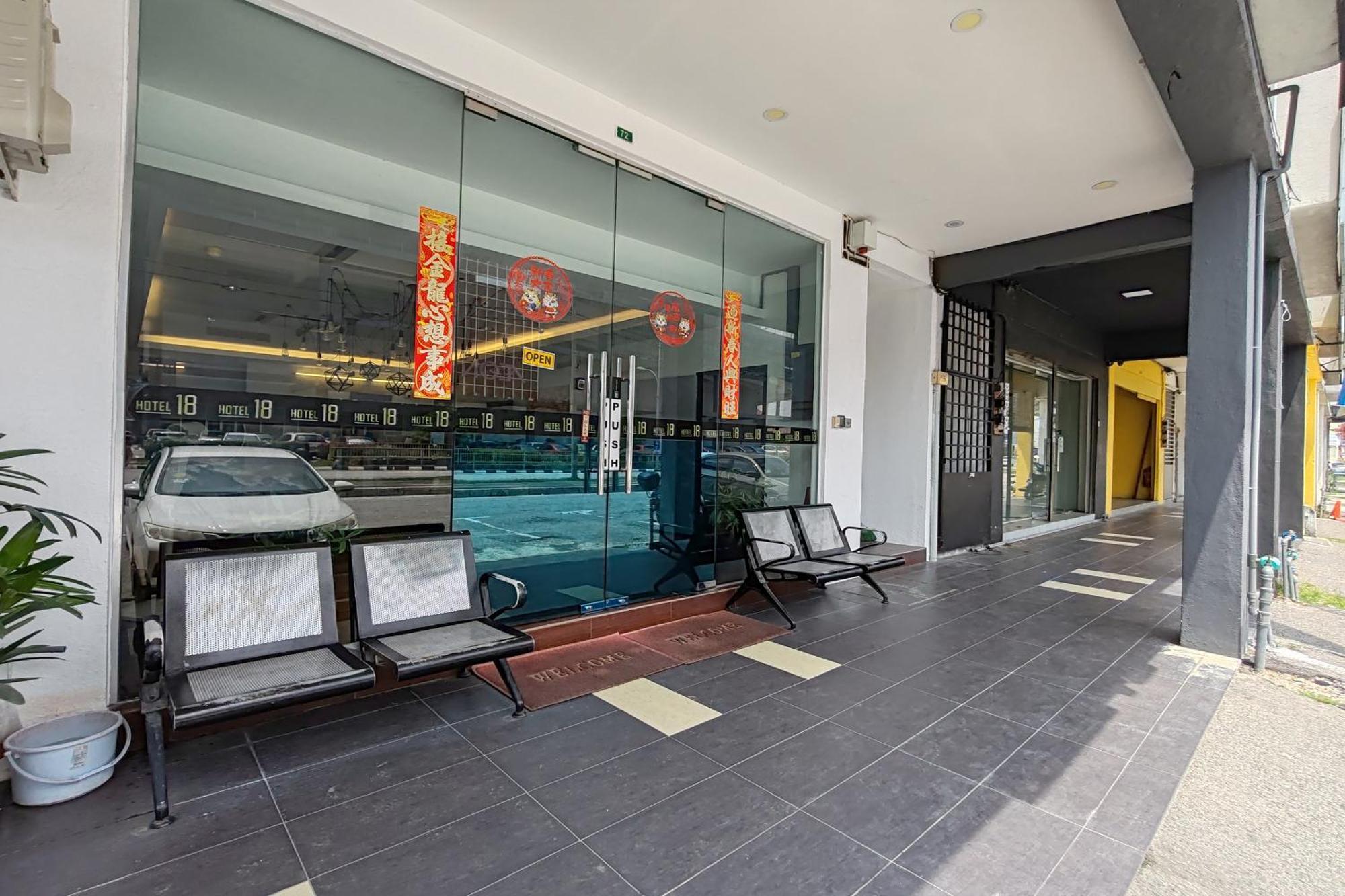 Hotel 18, Ipoh Aeon Mall Екстер'єр фото