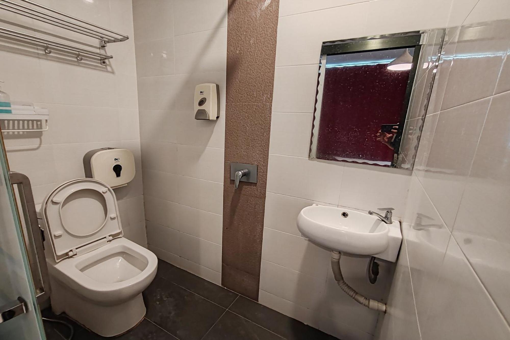 Hotel 18, Ipoh Aeon Mall Екстер'єр фото
