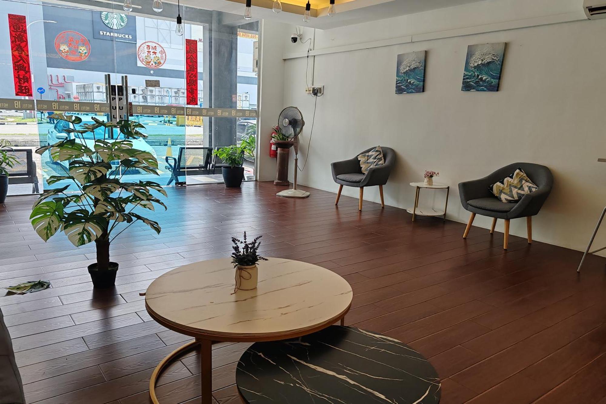 Hotel 18, Ipoh Aeon Mall Екстер'єр фото
